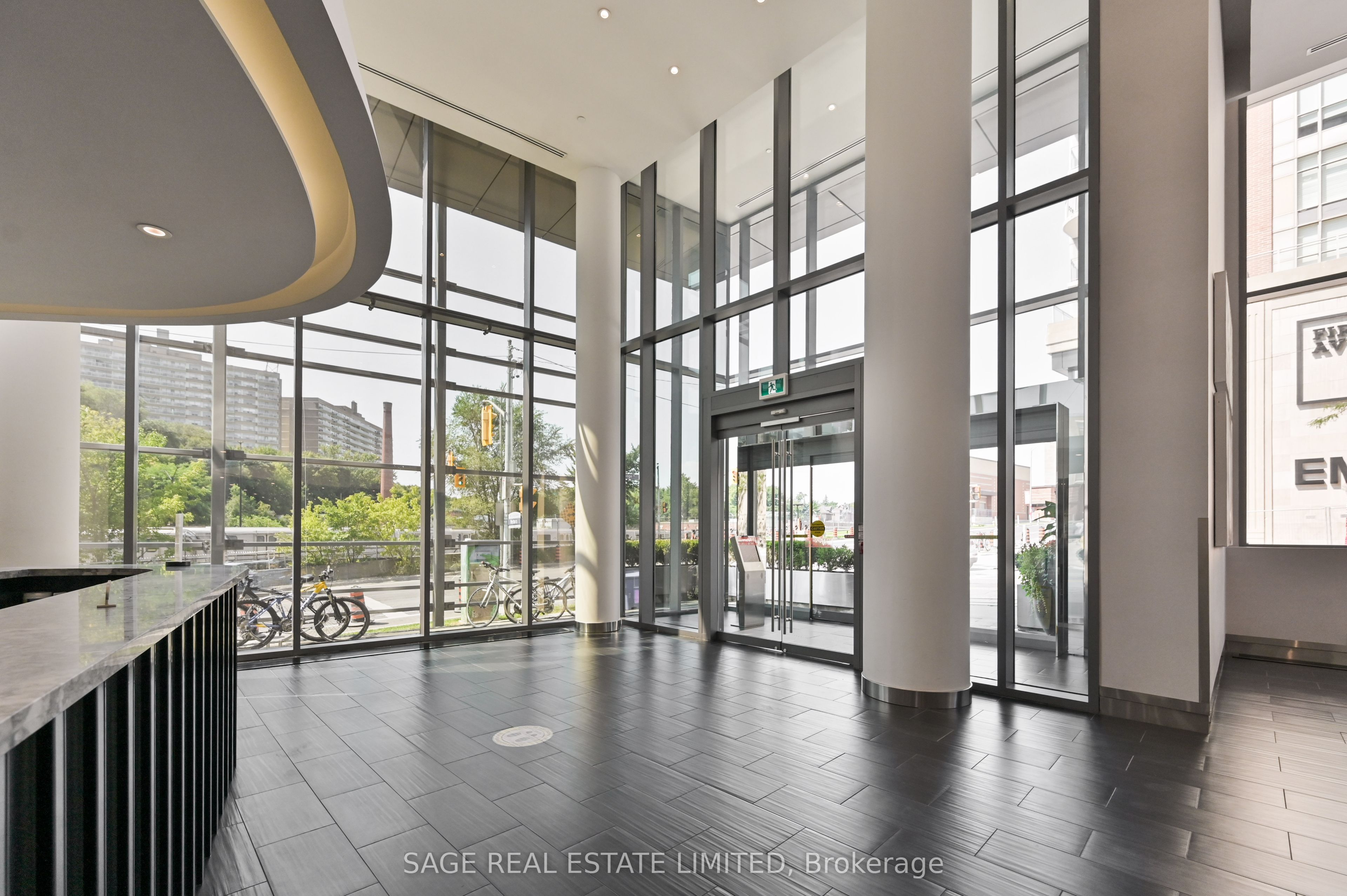 1815 Yonge Street 507