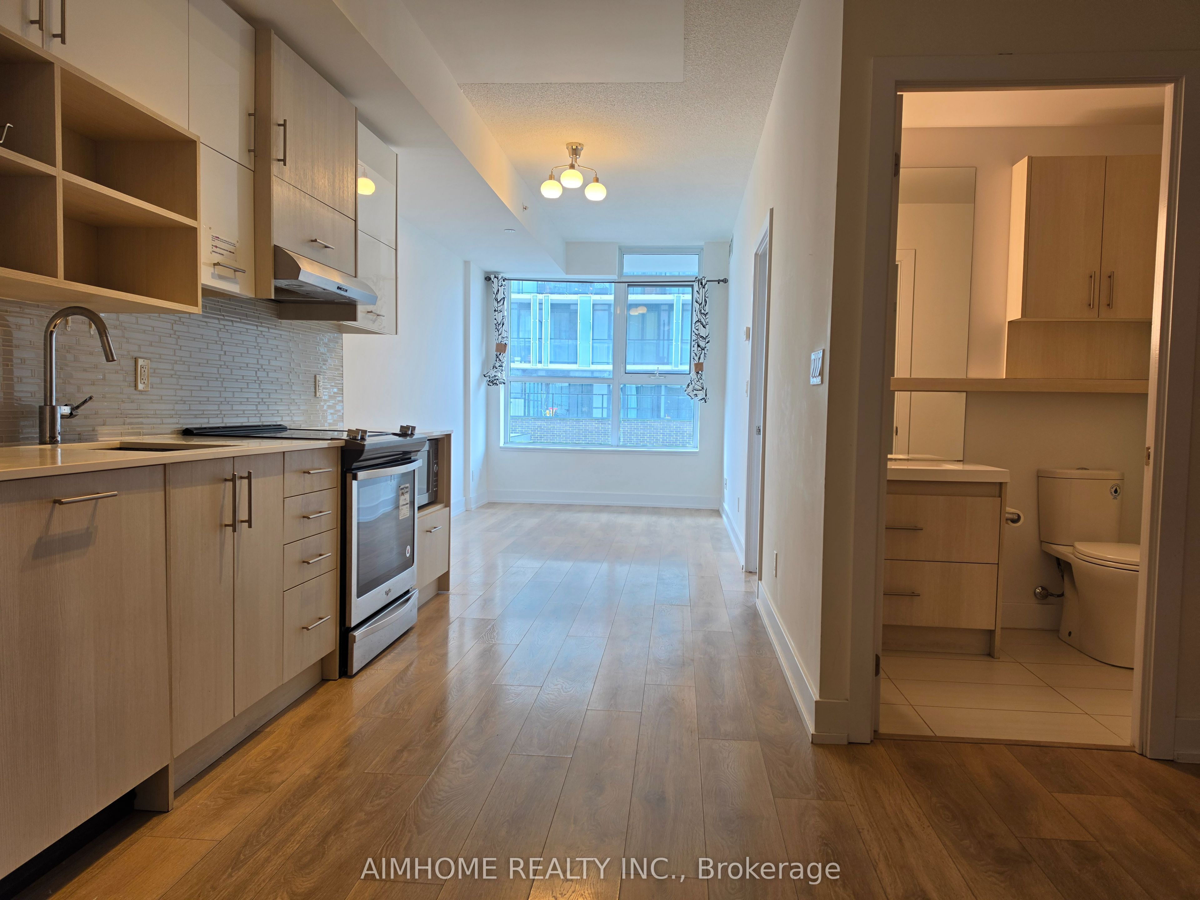 150 Fairview Mall Drive 504