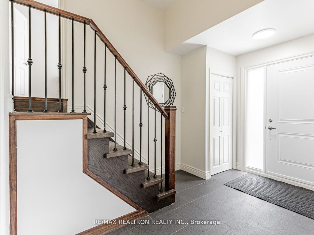 Photo of 4 Chater Court, Toronto, ON M6B 2N2 (MLS # C12458794)