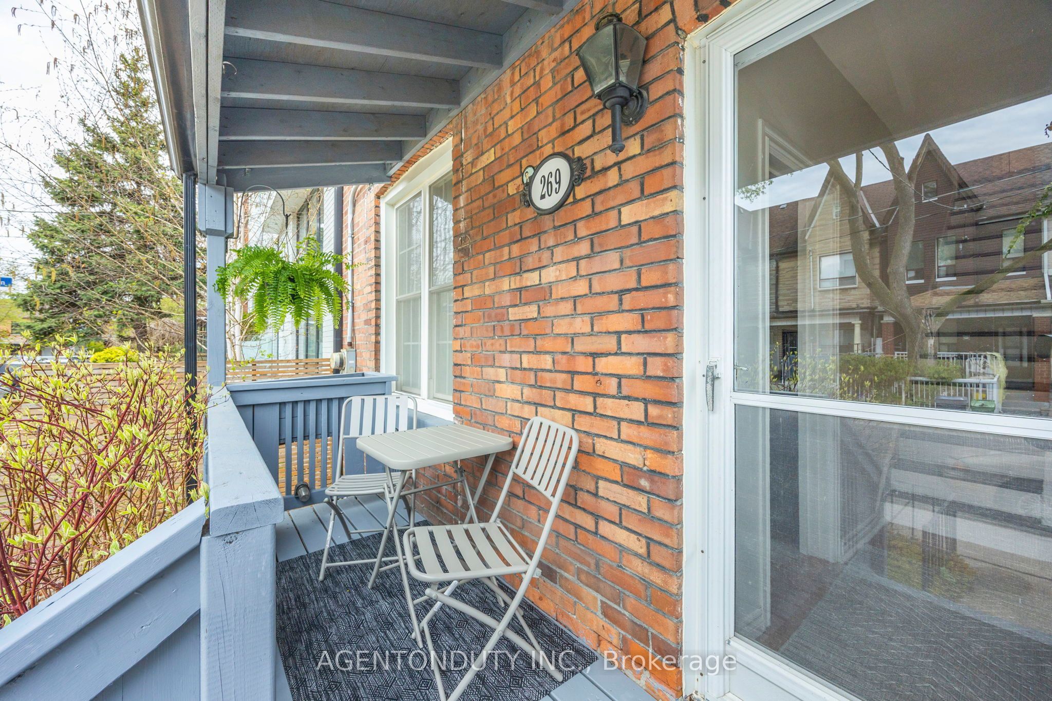 269 Claremont Street