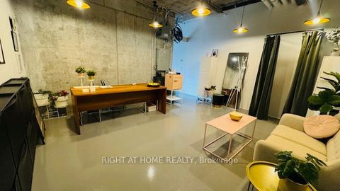 334 Adelaide Street W 210 Toronto ON M5V 0M1