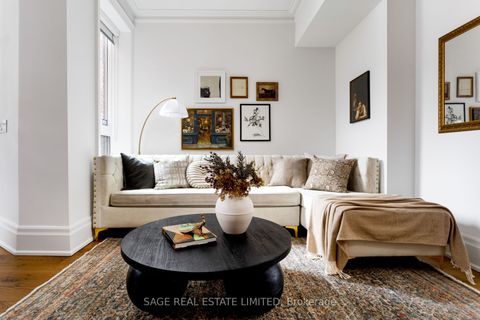 221 Crawford Street Toronto ON M6J 2V5