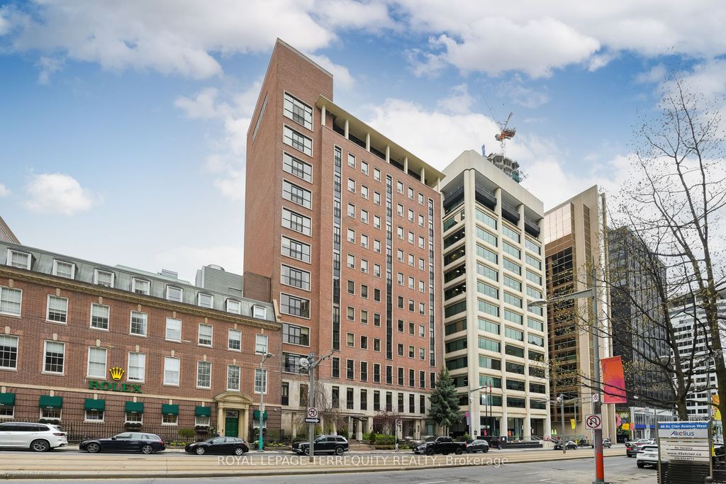 Photo of 48 St Clair Avenue W #406, Toronto, ON M4V 2Z2 (MLS # C13144230)