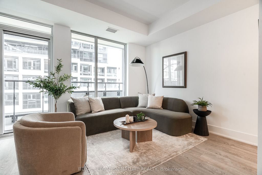Photo of 115 Denison Avenue #501, Toronto, ON M5T 2N1 (MLS # C13022338)