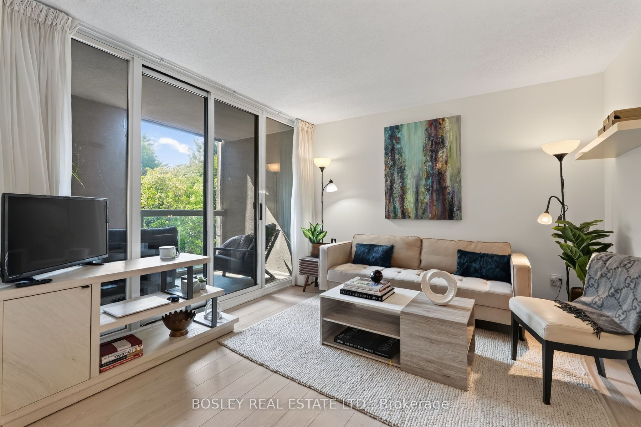 225 Merton Street 501