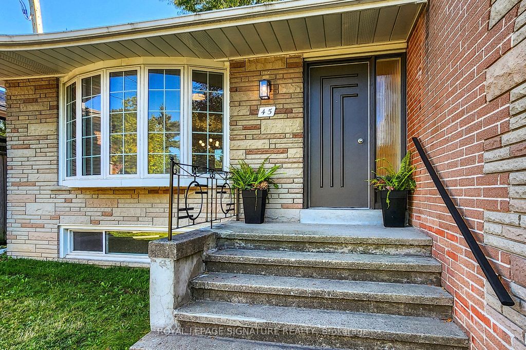 Photo of 45 Caronport Crescent, Toronto, ON M3A 1H2 (MLS # C12437571)