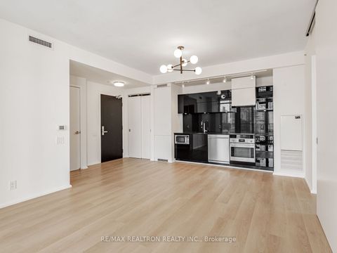 Photo of 125 Peter Street #2308, Toronto, ON M5V 0M2 (MLS # C12775934)