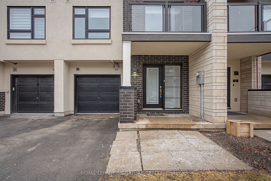 Photo of 1121 Cooke Boulevard #3, Burlington, ON L7T 0C4 (MLS # W12853496)