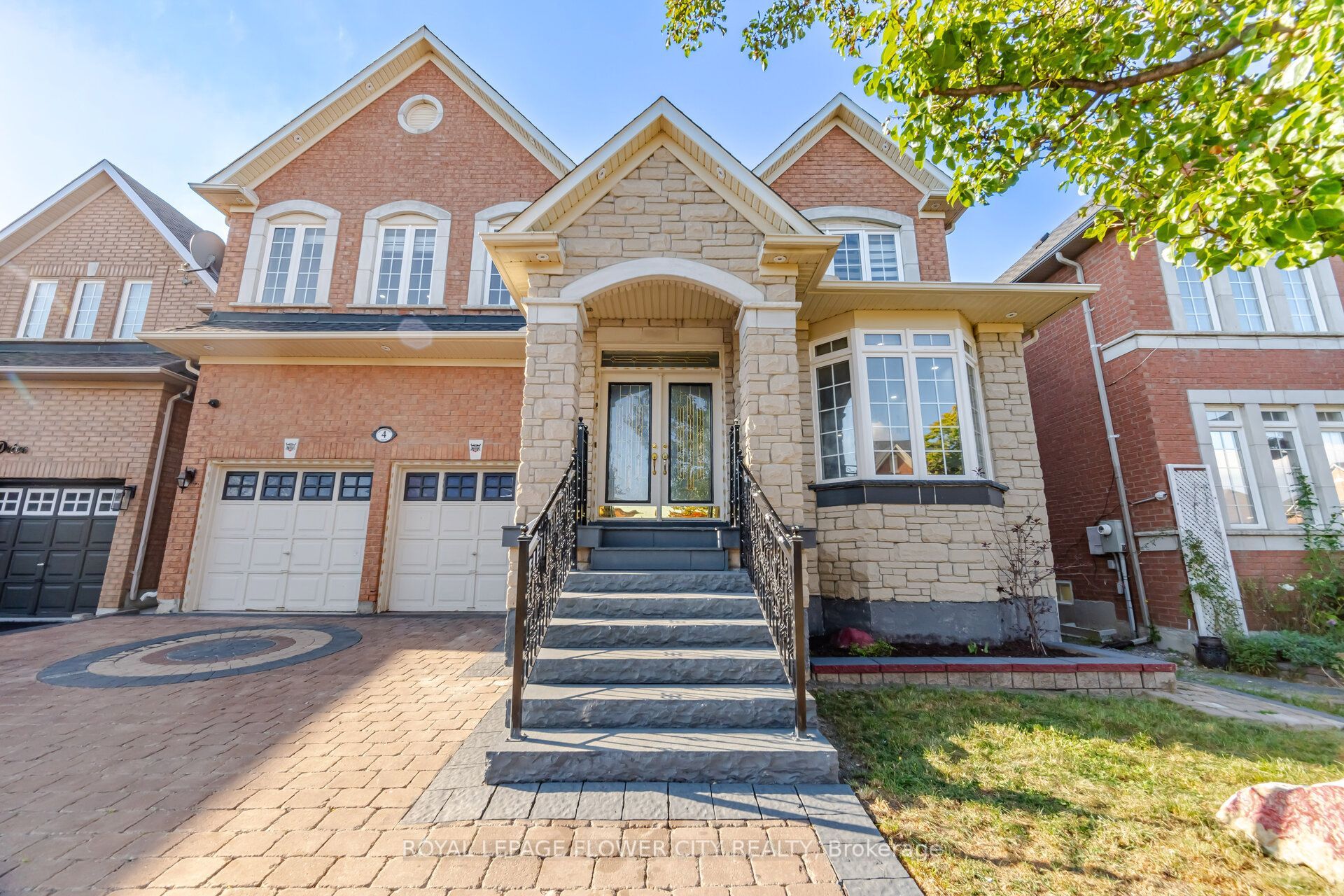 4 Castle Mountain Drive