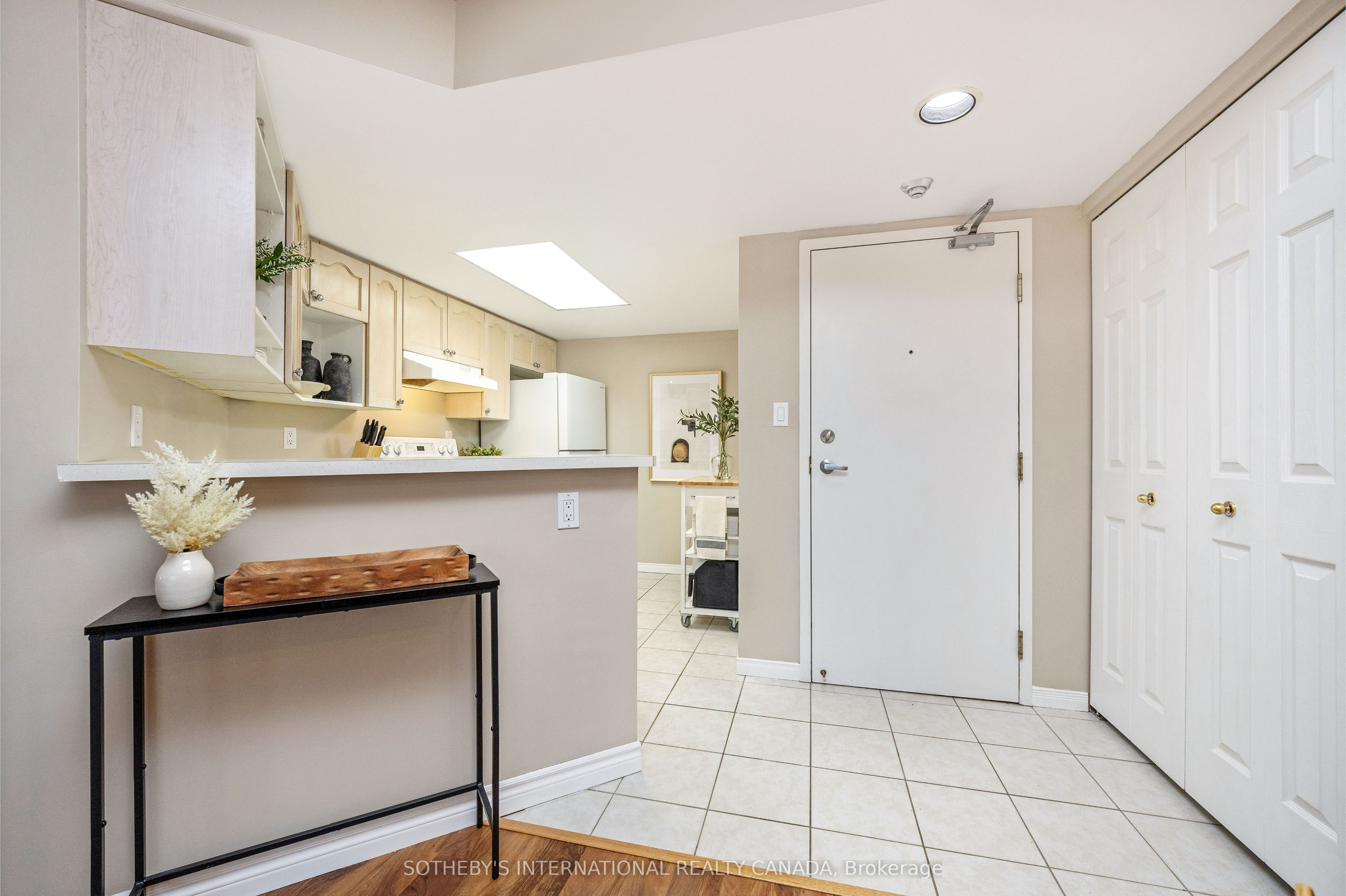 3499 Upper Middle Road 410