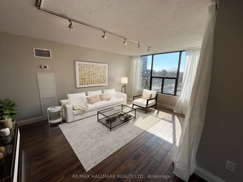 100 Quebec Avenue 402 Toronto ON M6P 4B8