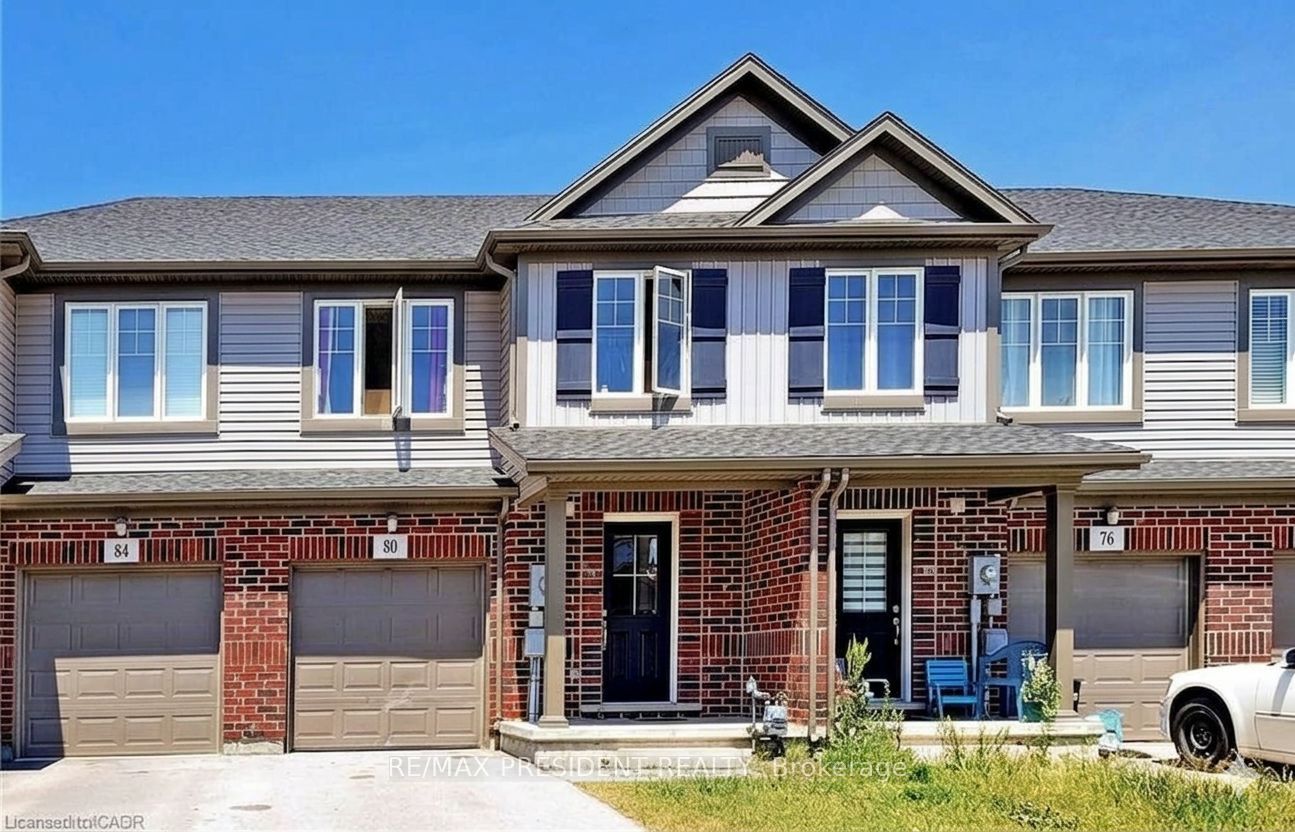 Photo 1 of 25 — 80 Monarch Street, Welland, ON L3C 0E6