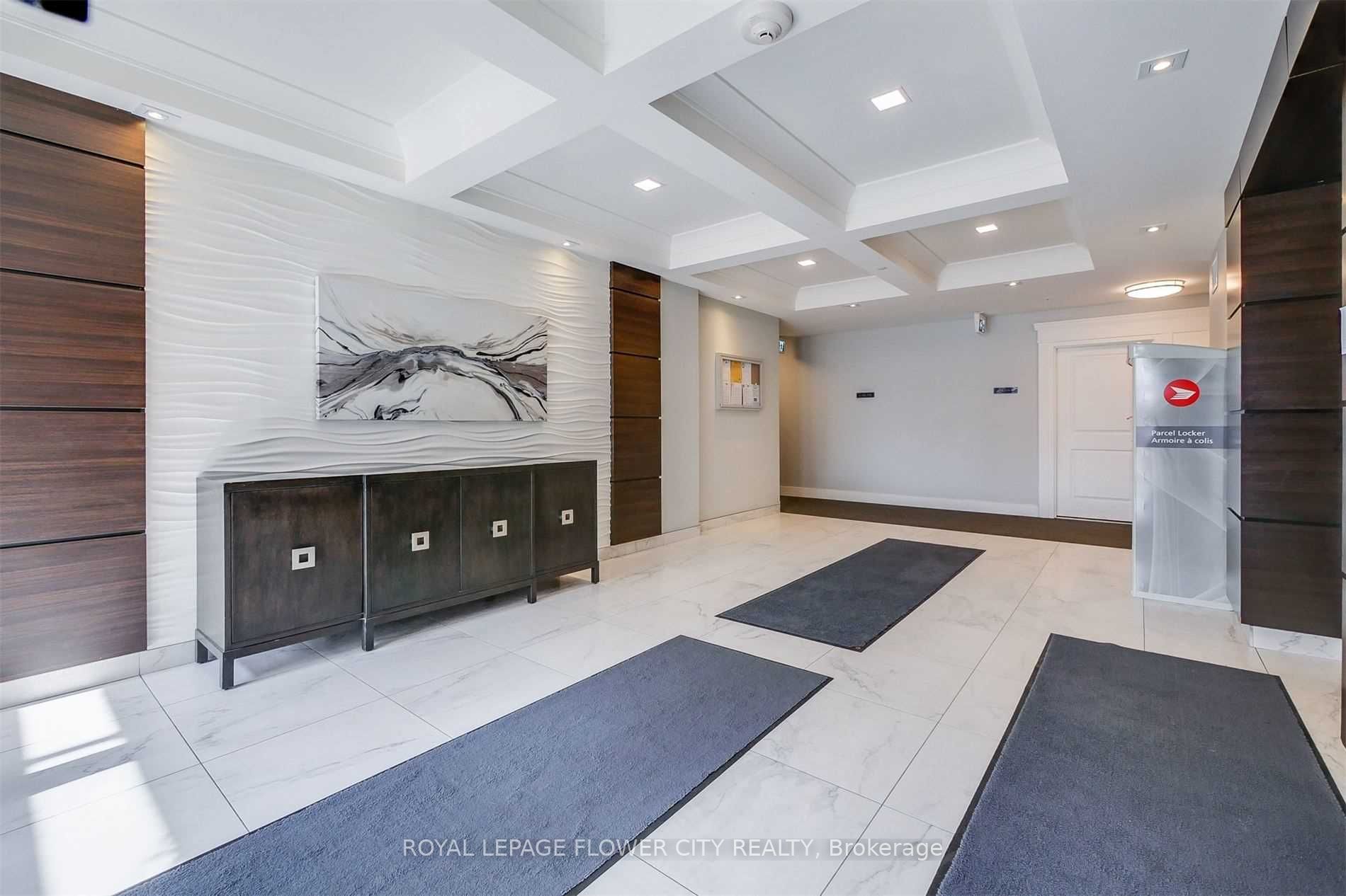 630 Sauve Street 404