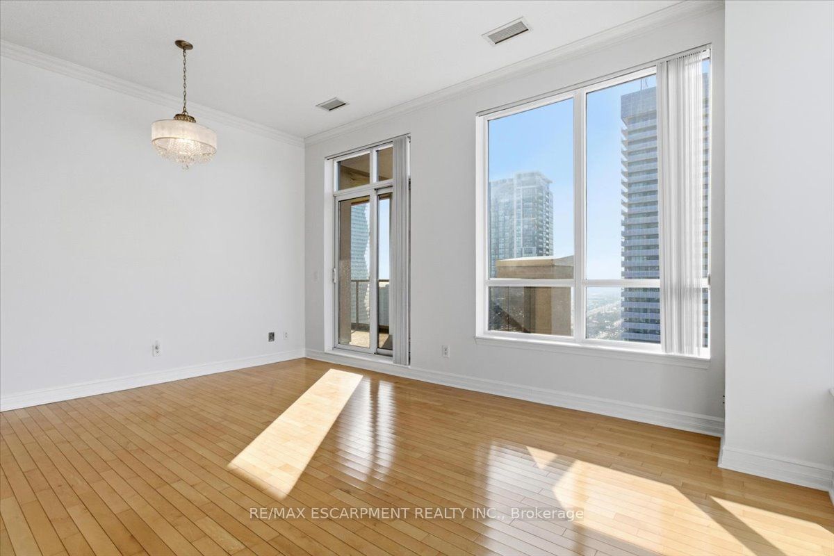 4080 Living Arts Drive 3103