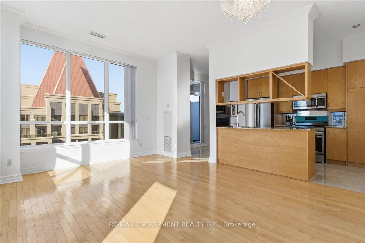 4080 Living Arts Drive 3103