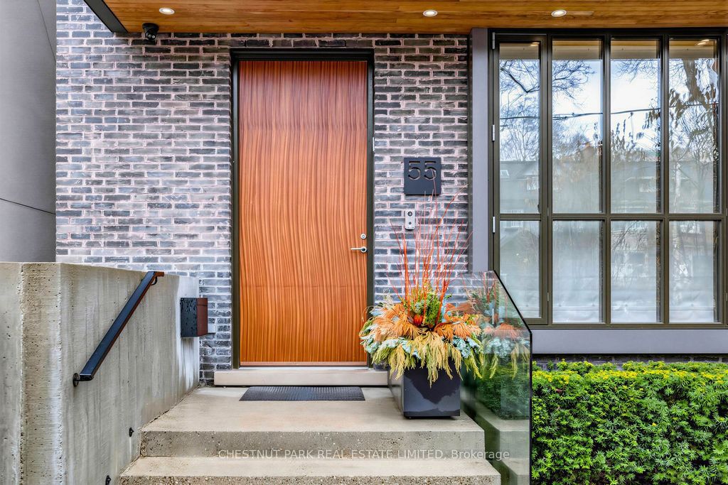 Photo of 55 Farnham Avenue, Toronto, ON M4V 1H6 (MLS # C13148342)