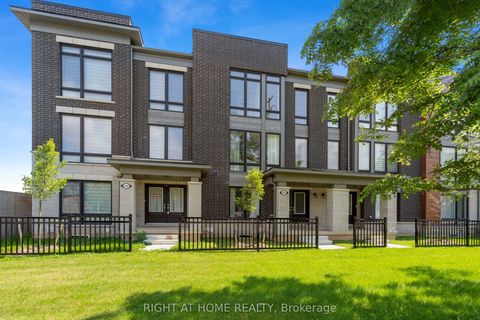 2495 Littlefield Crescent Oakville ON L6M 5L9