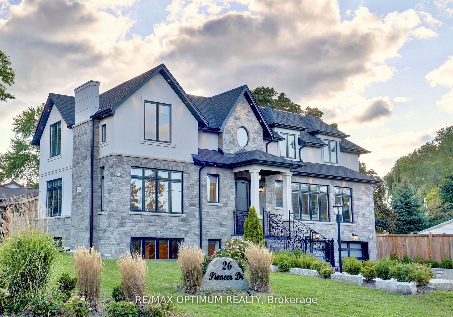 26 Pioneer Drive