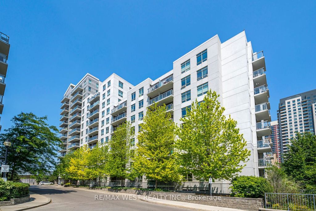 Photo of 816 Lansdowne Avenue #209, Toronto, ON M6H 4K6 (MLS # W12271414)