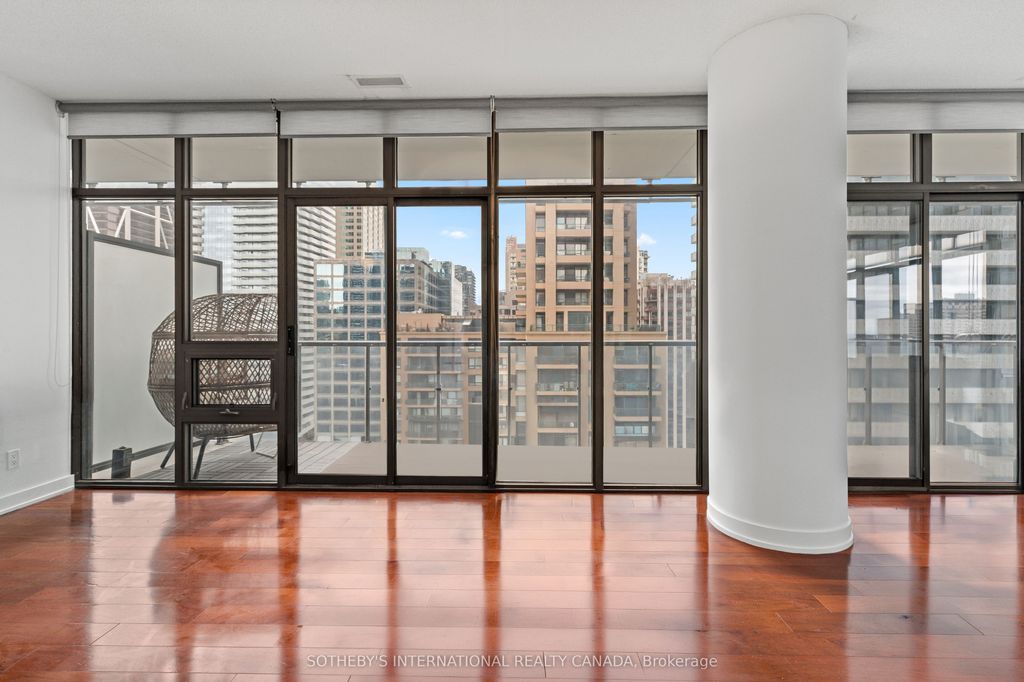 Photo of 33 Charles Street E #1611, Toronto, ON M4Y 0A2 (MLS # C13074670)