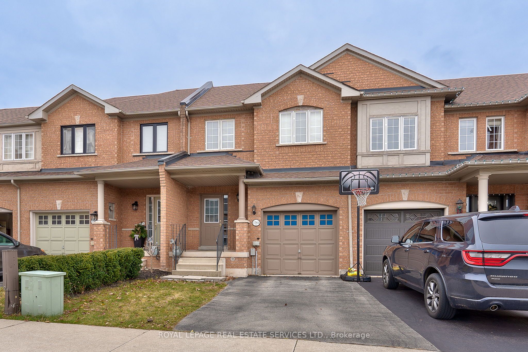 1765 Cobra Crescent