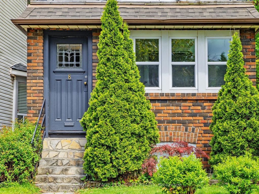 Photo of 8 Fairford Avenue, Toronto, ON M4L 2J6 (MLS # E13083092)
