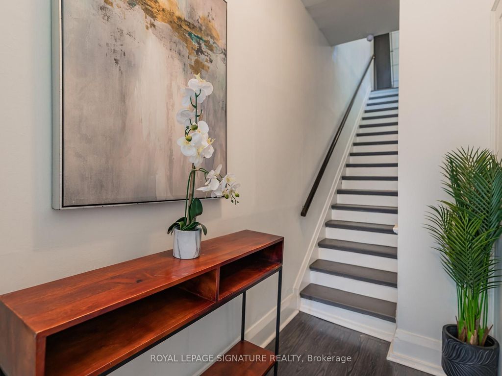 Photo of 8 Fairford Avenue, Toronto, ON M4L 2J6 (MLS # E13083092)