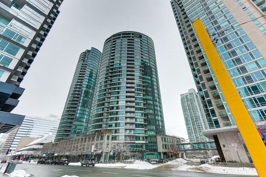 Photo of 373 Front Street W #2510, Toronto, ON M5V 3R7 (MLS # C12825336)