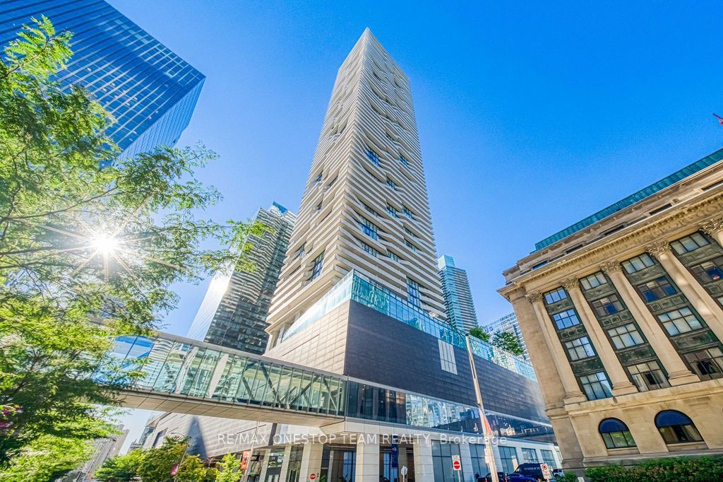 Photo of 88 Harbour Street #2104, Toronto, ON M5J 0C3 (MLS # C13826730)