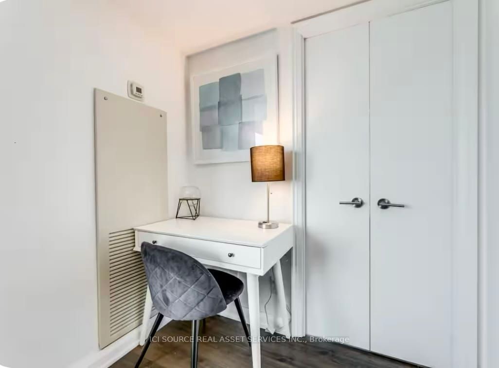 155 Yorkville Avenue 2917