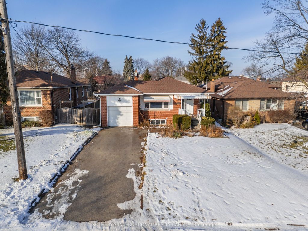 Photo of 4 Riverlea Drive, Toronto, ON M9P 2H1 (MLS # W12689244)