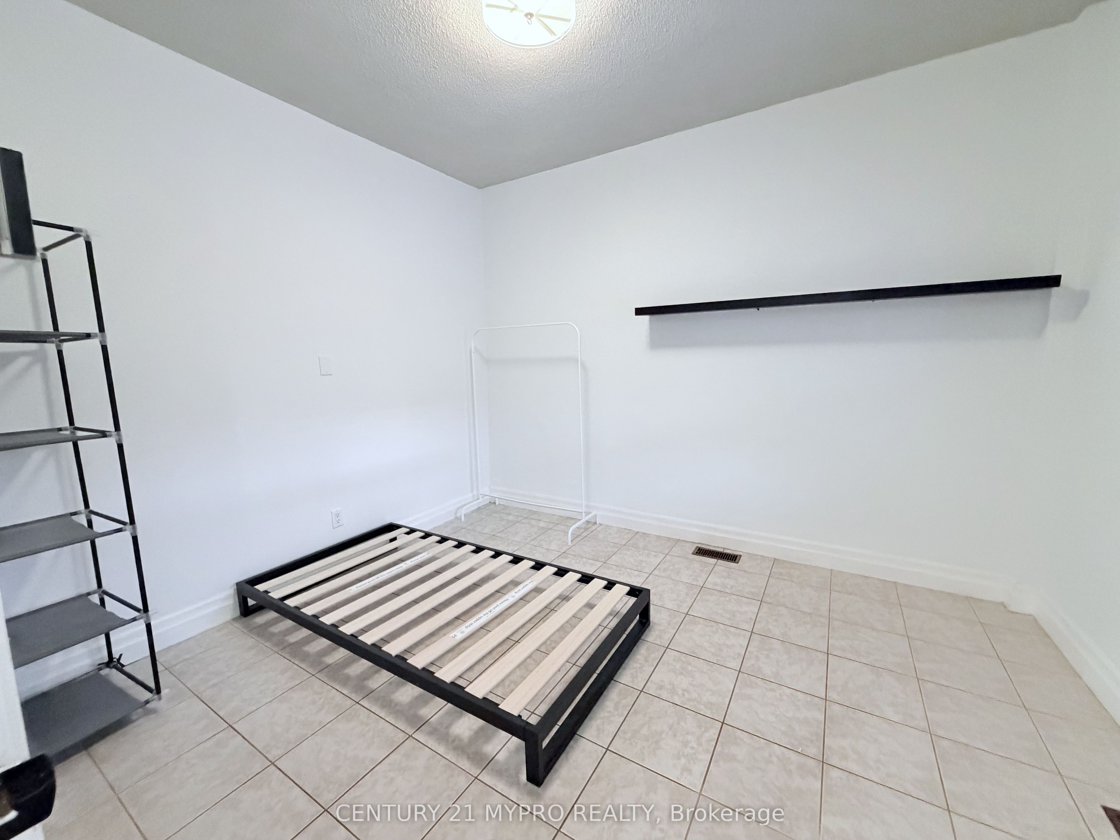1111 Dufferin Street