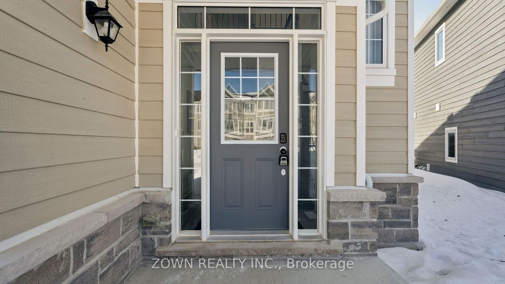 Photo of 13 Abby Drive, Wasaga Beach, ON L9Z 0K1 (MLS # S12857908)