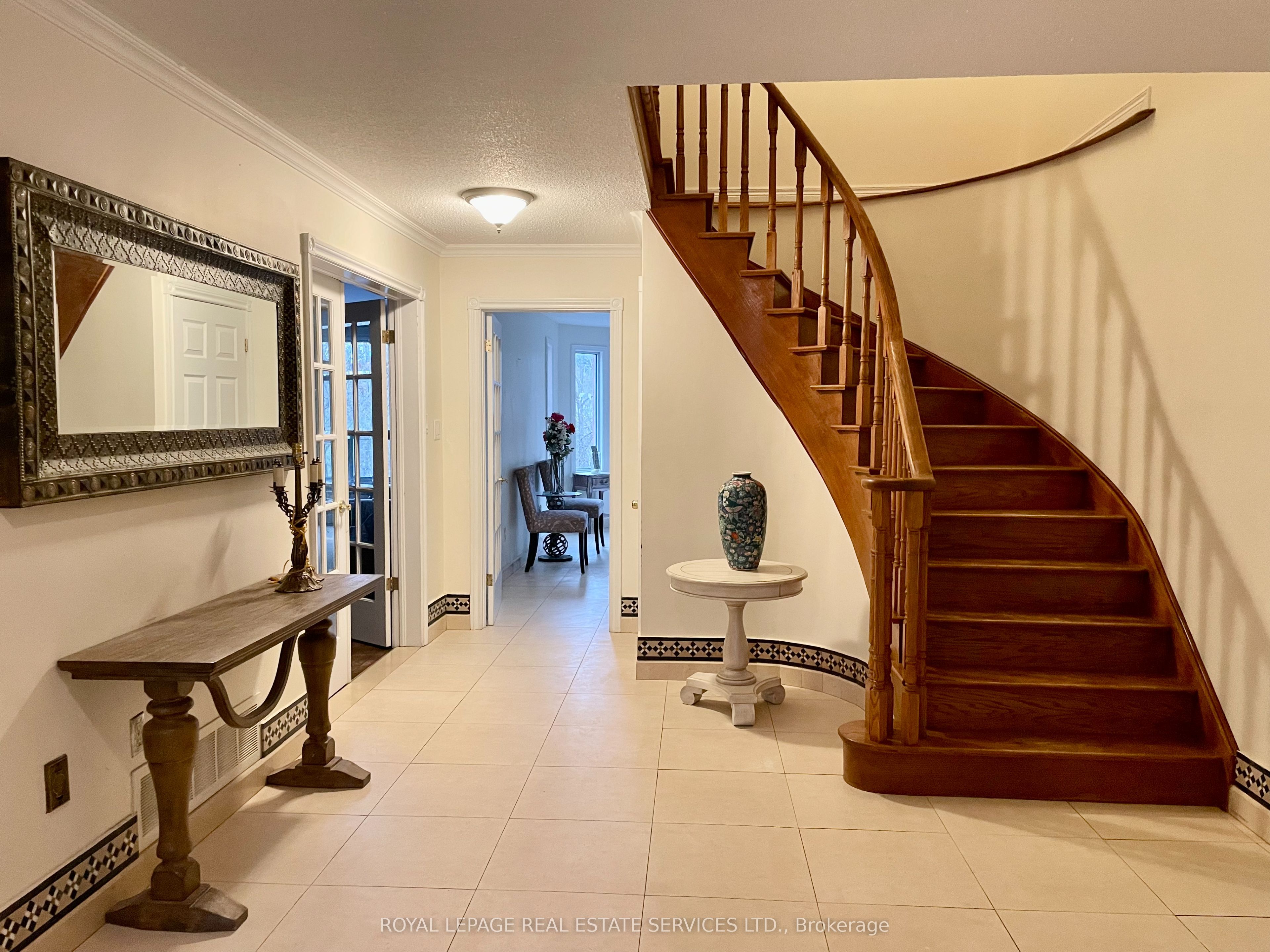 5171 Hidden Valley Court