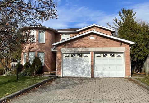 5171 Hidden Valley Court Mississauga ON L5M 3P1