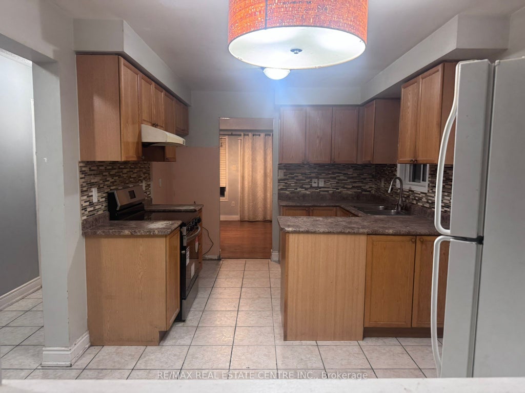 Photo of 23 Lonestar Crescent, Brampton, ON L7A 2H9 (MLS # W12811394)