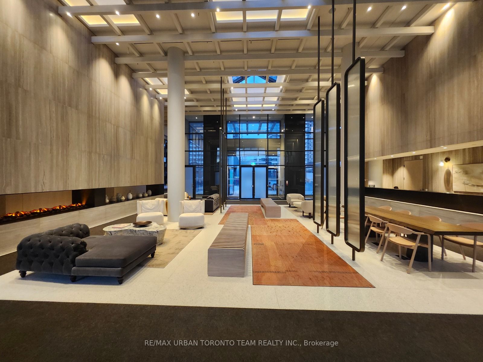 225 Commerce Street 1703