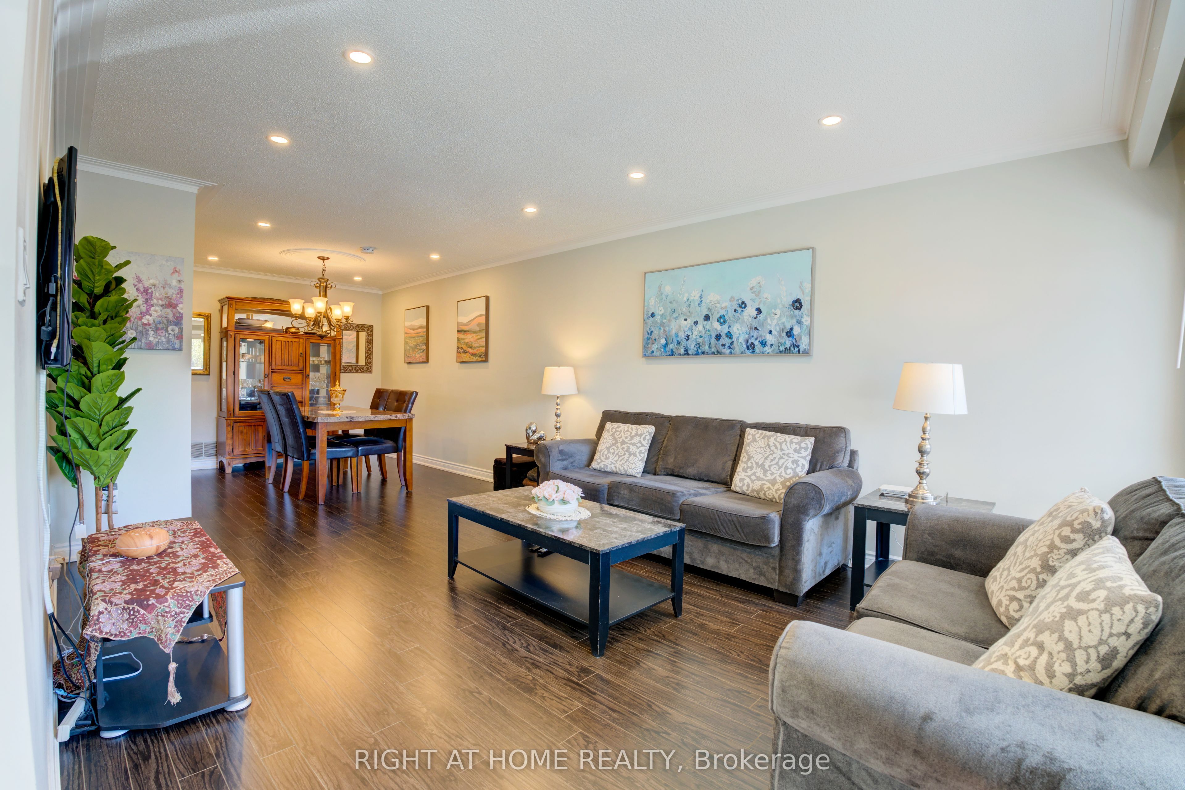 208 Meadows Boulevard