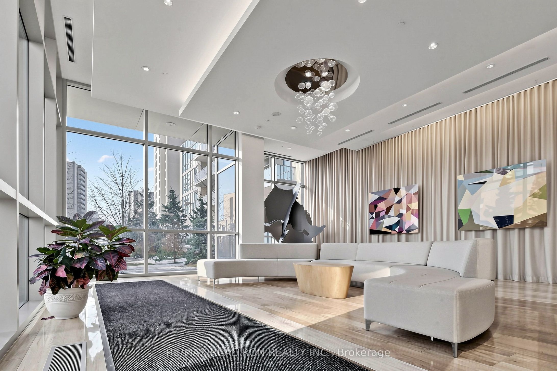 62 Forest Manor Road 606