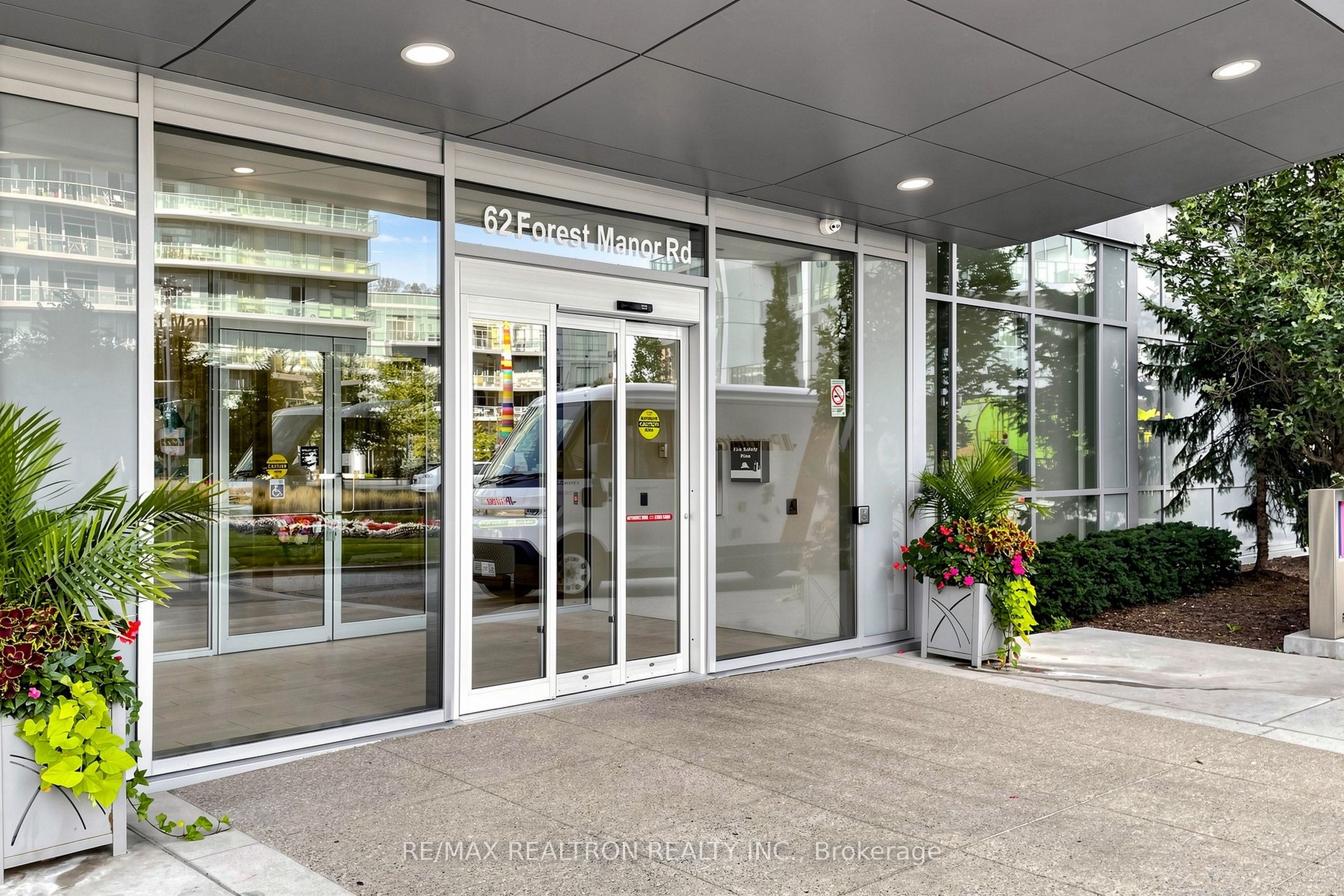 62 Forest Manor Road 606