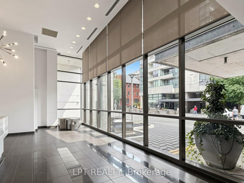 Photo of 285 Mutual Street #1108, Toronto, ON M4Y 3C5 (MLS # C13754308)