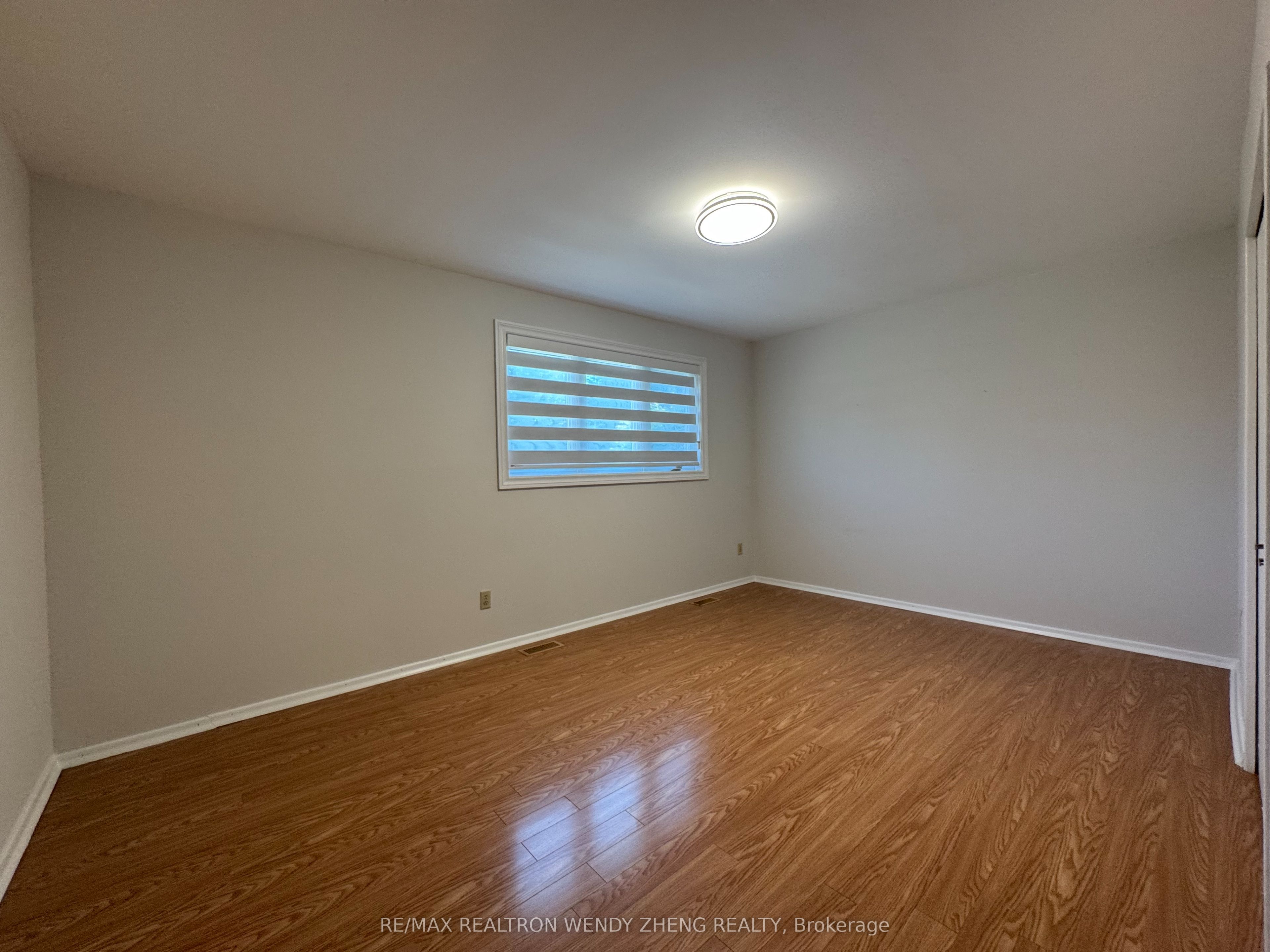 33 Southdale Drive