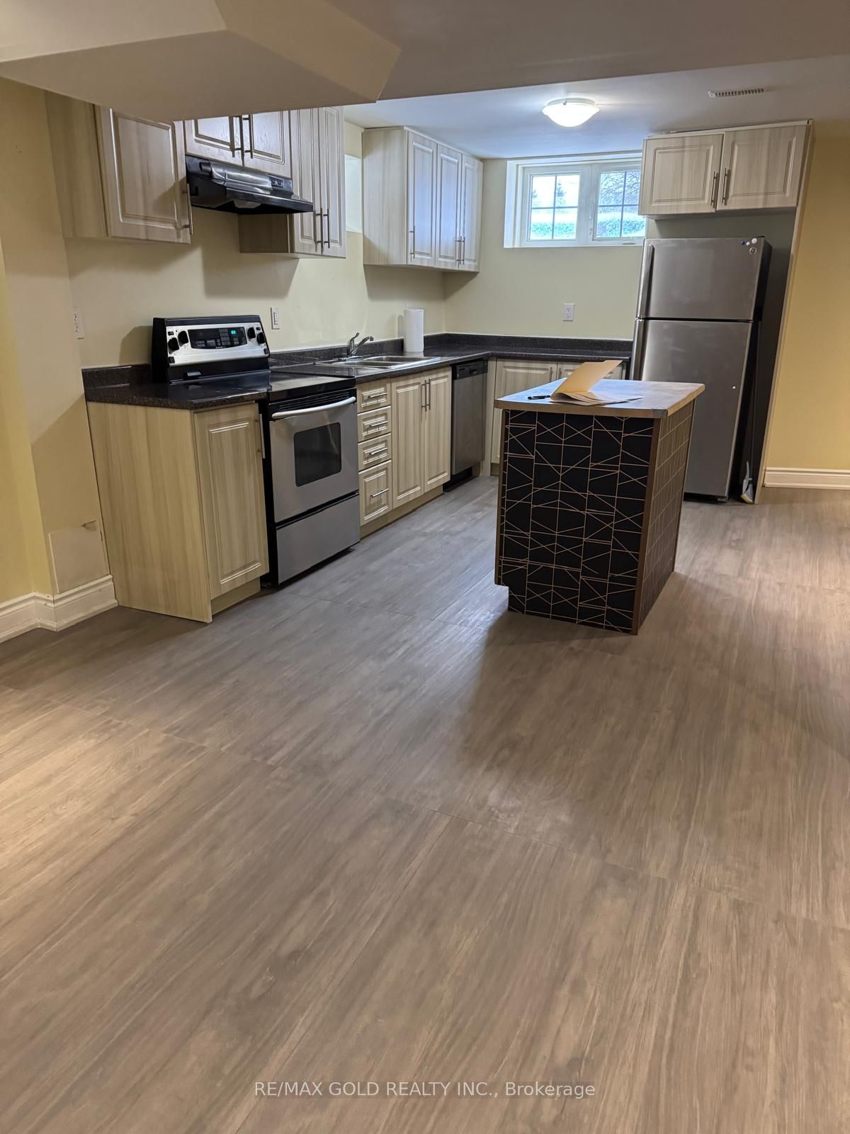 52 Stephanie Avenue Basement