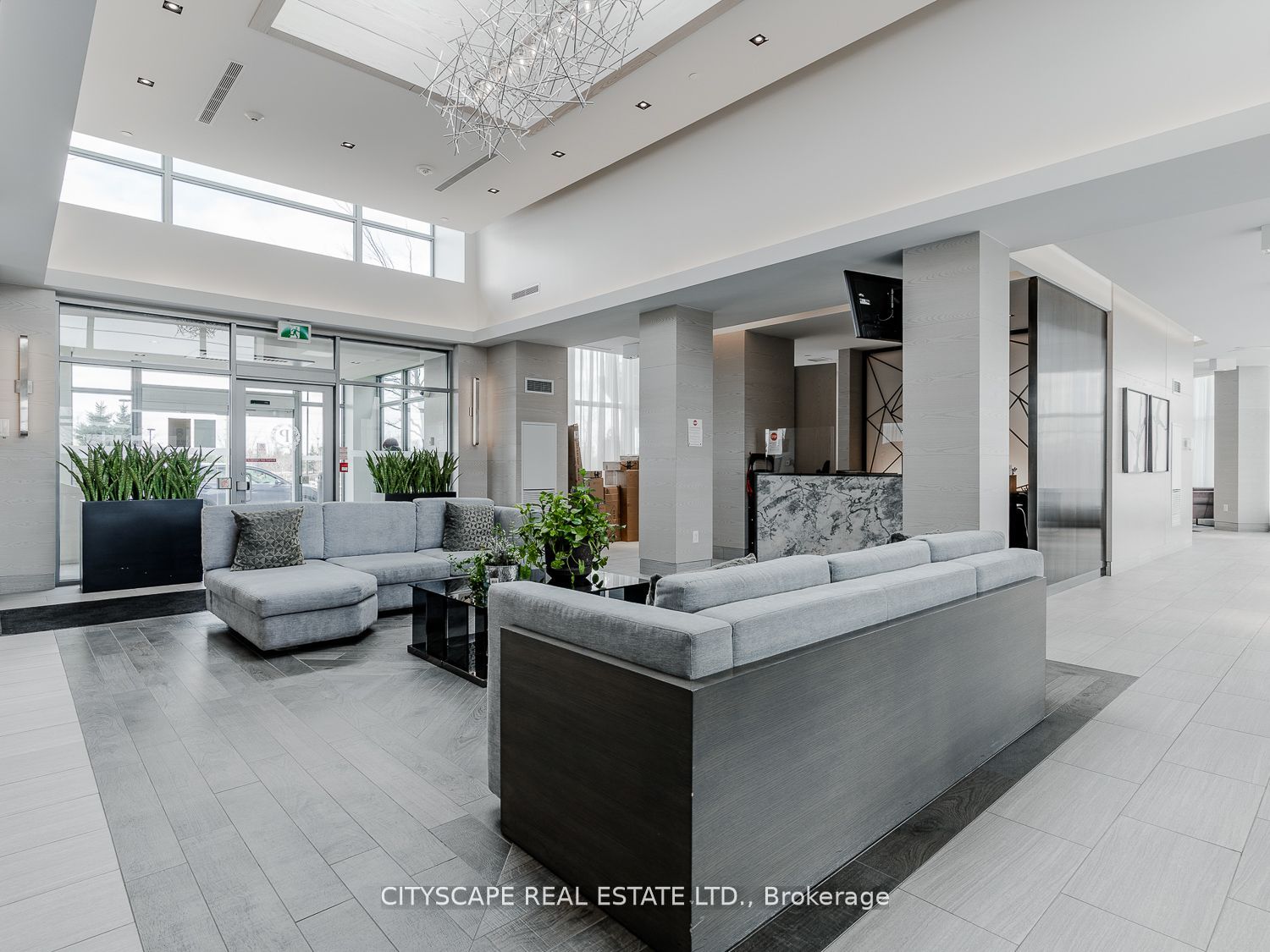 4633 Glen Erin Drive 1608