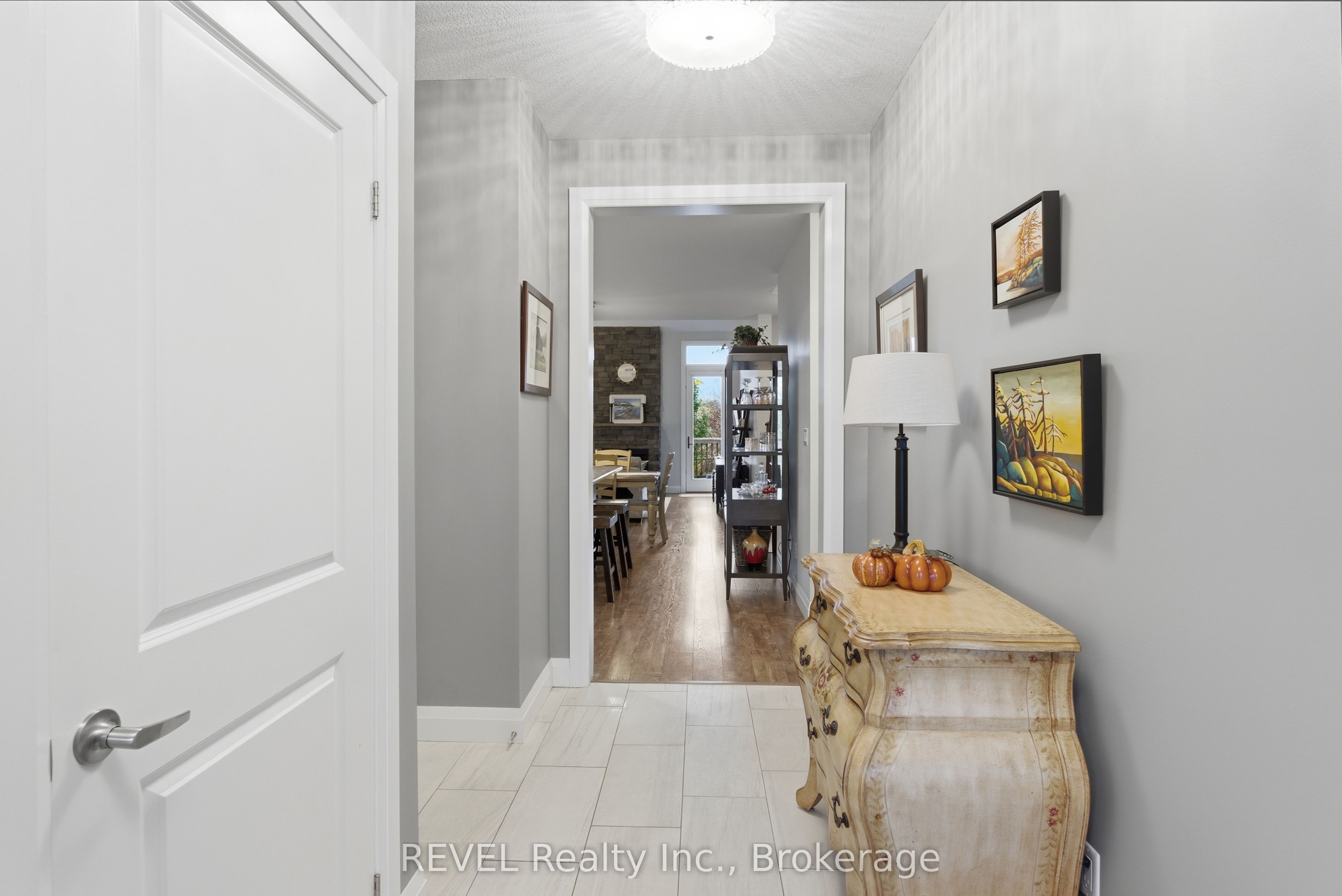 1126 Swan Street 15