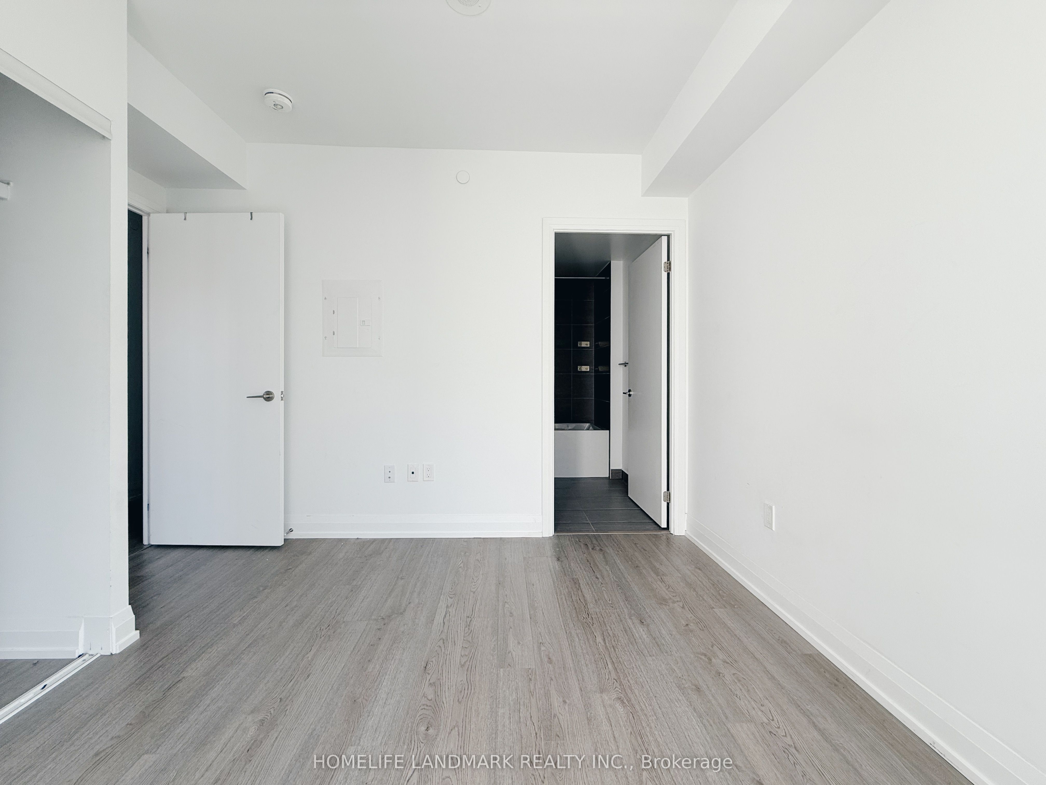77 Mutual Street 1705