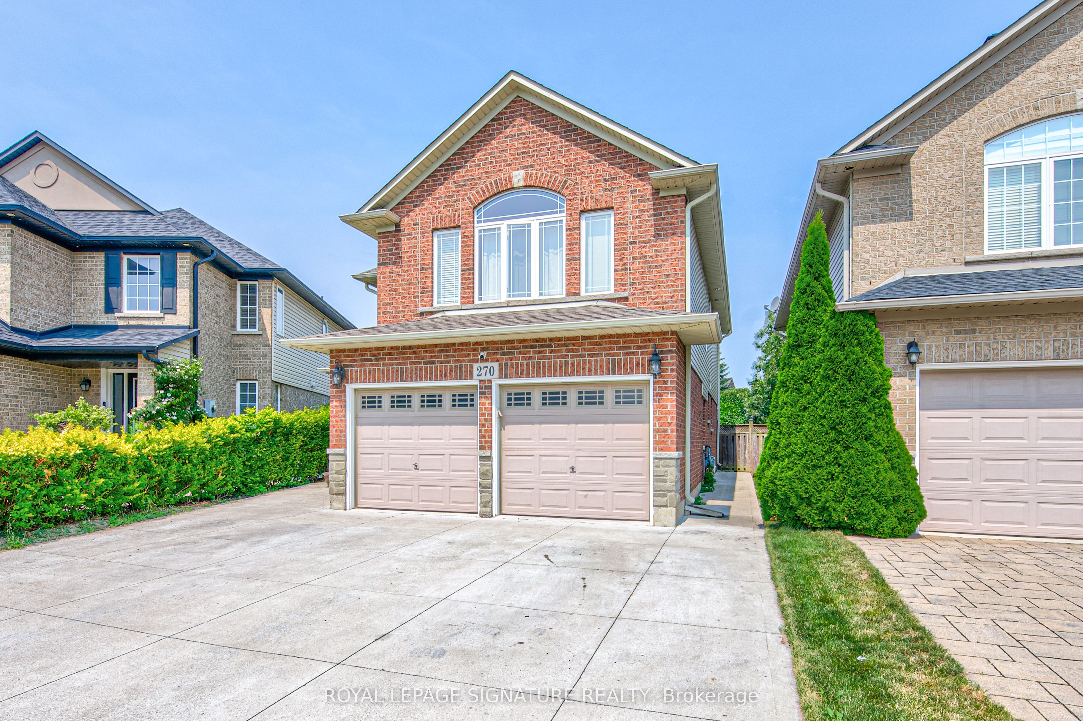 270 Springvalley Crescent