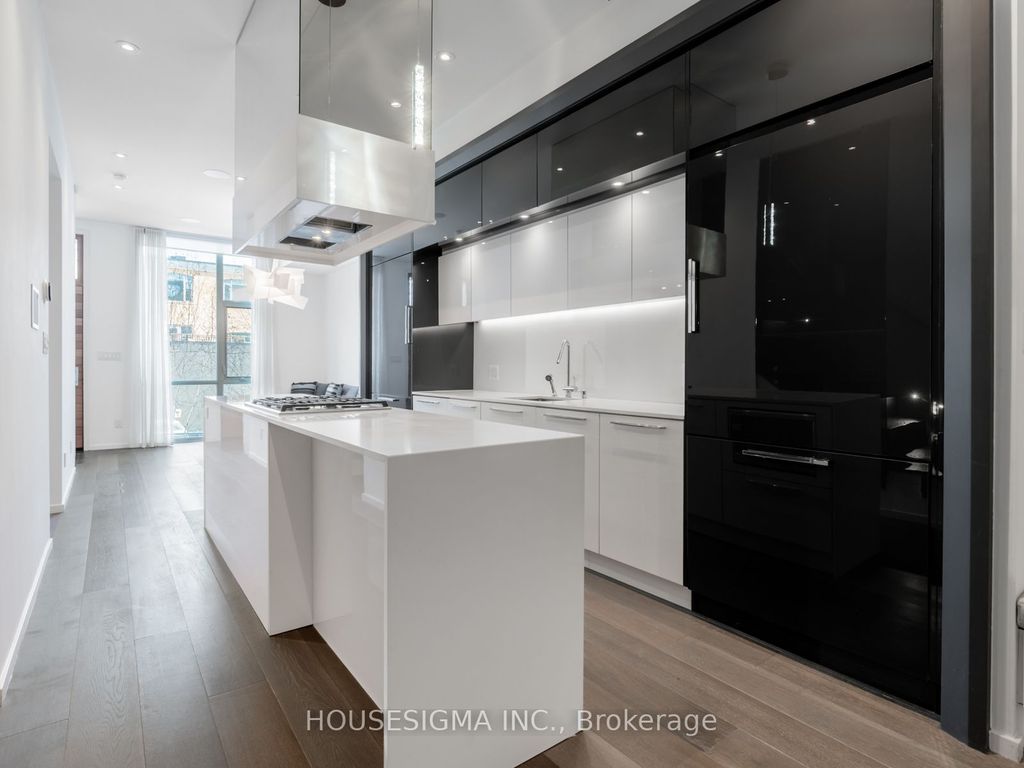 Photo of 850 Richmond Street W #15, Toronto, ON M6J 1C9 (MLS # C12717142)