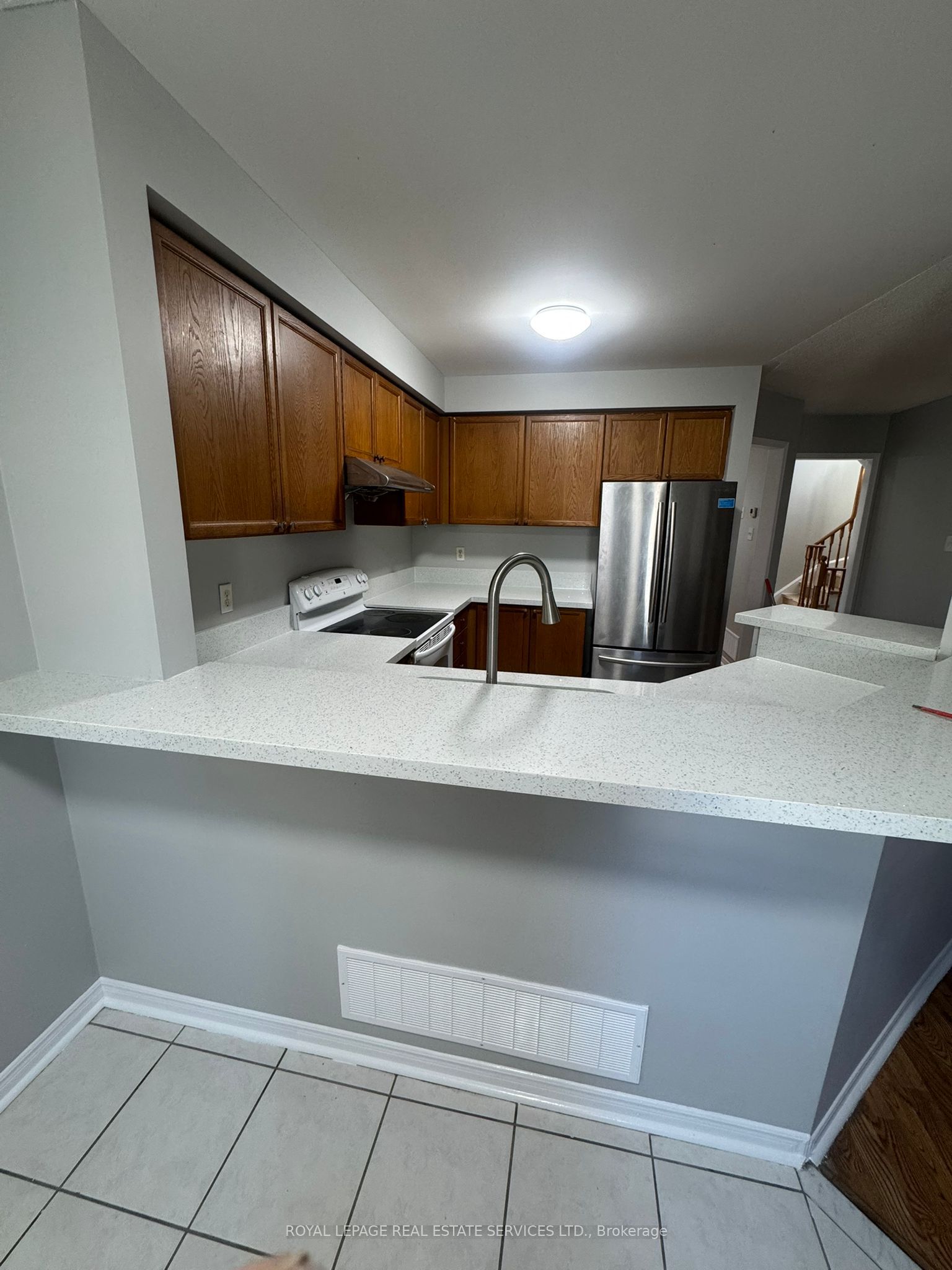 160 Cordgrass Crescent Upper
