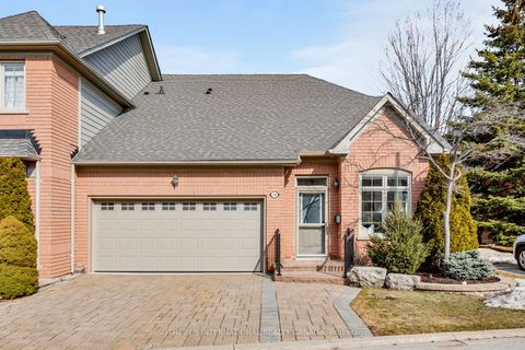 10 Belle Terre Way Markham ON L6E 2A2